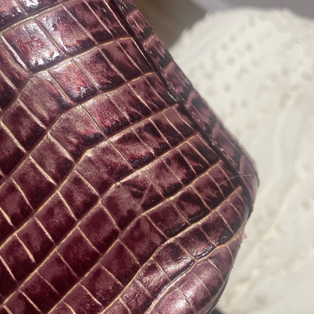 Brahmin shoulder bag used good condition.